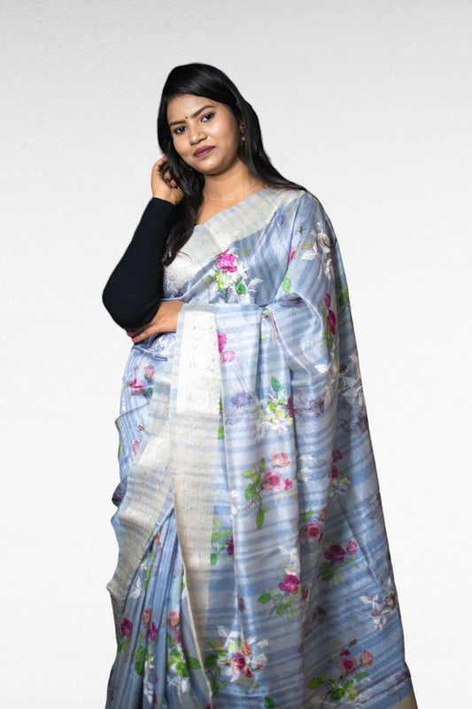 Lavender Dreamscape Tussar Saree - Kavaach Kashi